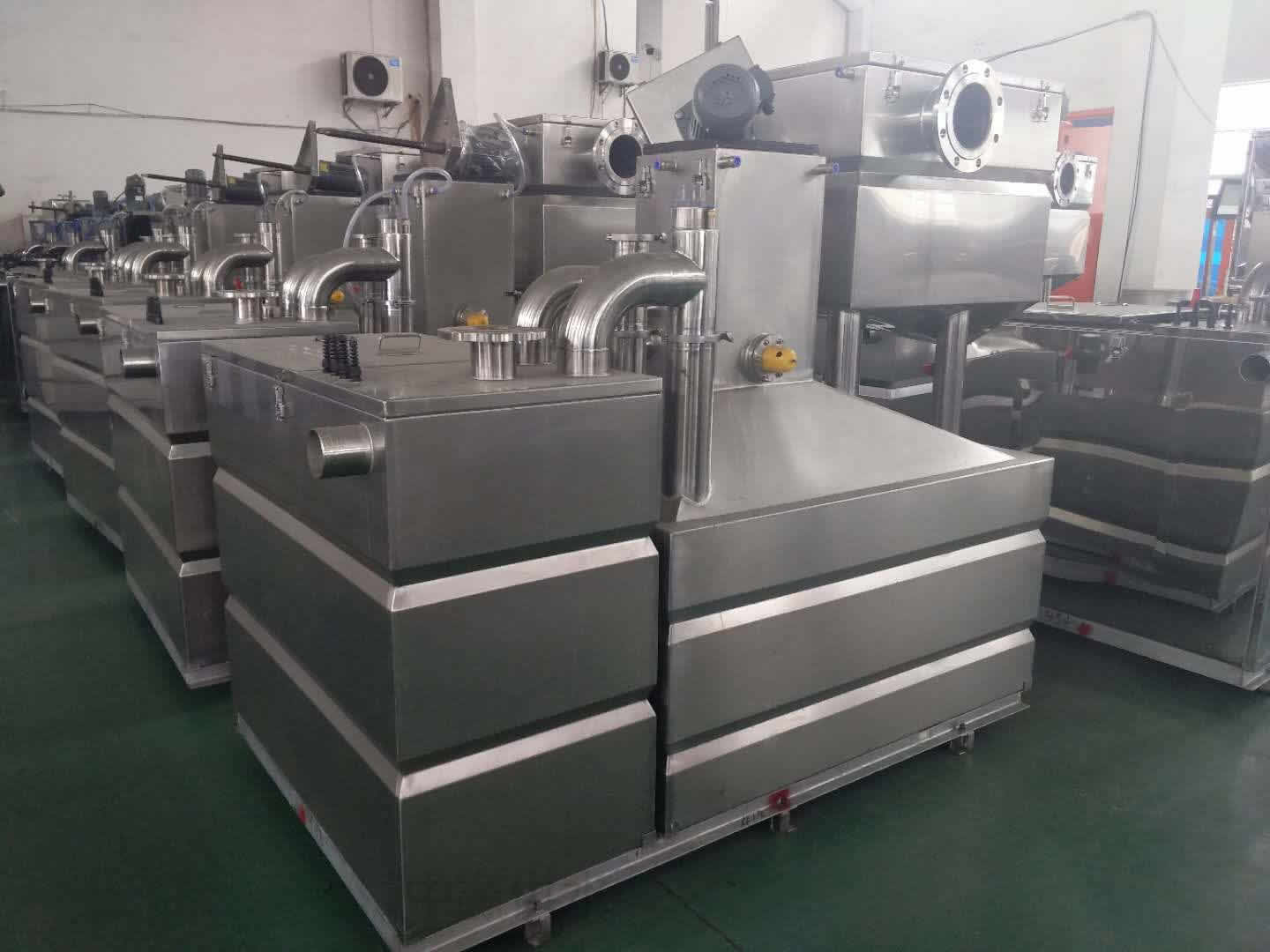 全自動隔油提升一體化設備是怎么將油污水分離出來的？